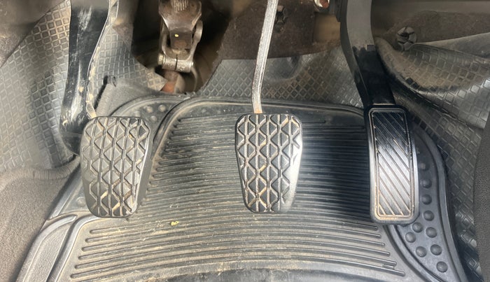 2013 Ford Ecosport TITANIUM 1.0L ECOBOOST, Petrol, Manual, 1,02,167 km, Pedals