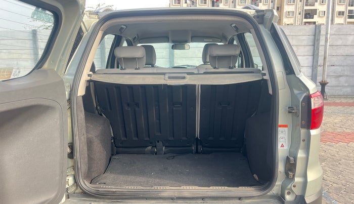 2013 Ford Ecosport TITANIUM 1.0L ECOBOOST, Petrol, Manual, 1,02,167 km, Boot Inside