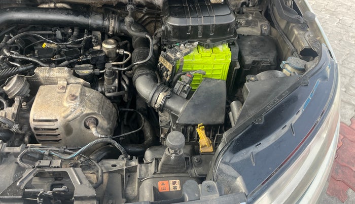 2013 Ford Ecosport TITANIUM 1.0L ECOBOOST, Petrol, Manual, 1,02,167 km, Engine View - Left