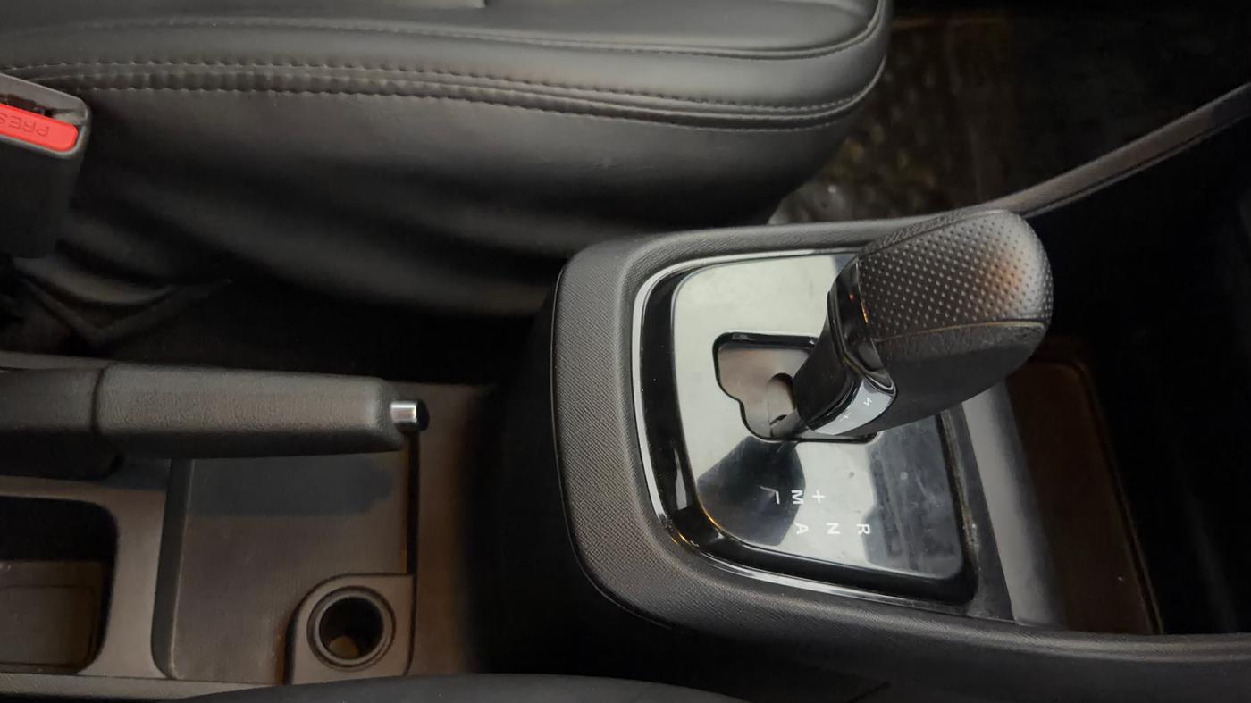 2022 Tata PUNCH ACCOMPLISHED AMT, Petrol, Automatic, 34,452 km, Gear Lever