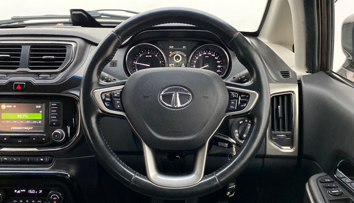 2018 Tata Hexa Varicor 400 XT, Diesel, Manual, 70,950 km, Steering Wheel Close Up