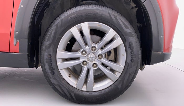 2016 Maruti Vitara Brezza ZDI PLUS DUAL TONE, Diesel, Manual, 85,272 km, Right Front Wheel