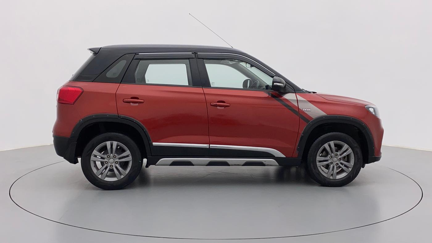 2016 Maruti Vitara Brezza ZDI PLUS DUAL TONE, Diesel, Manual, 85,272 km, Right Side View