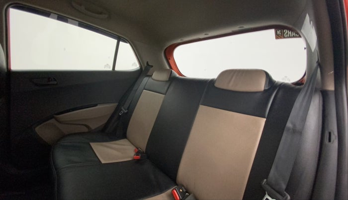 2017 Hyundai Grand i10 MAGNA U2 1.2 CRDI, Diesel, Manual, 51,369 km, Right Side Rear Door Cabin