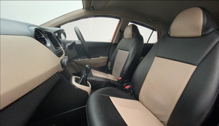 2017 Hyundai Grand i10 MAGNA U2 1.2 CRDI, Diesel, Manual, 51,369 km, Right Side Front Door Cabin