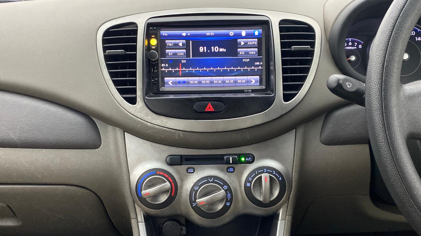2012 Hyundai i10 MAGNA 1.2 KAPPA2, Petrol, Manual, 61,437 km, Air Conditioner
