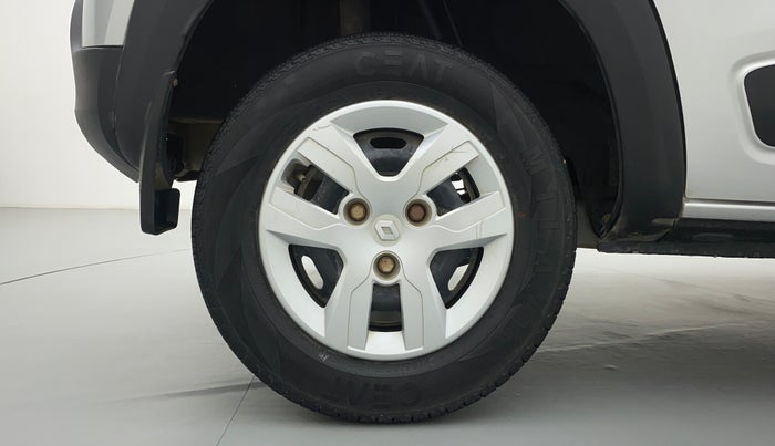 2017 Renault Kwid RXT, Petrol, Manual, 17,729 km, Right Rear Wheel