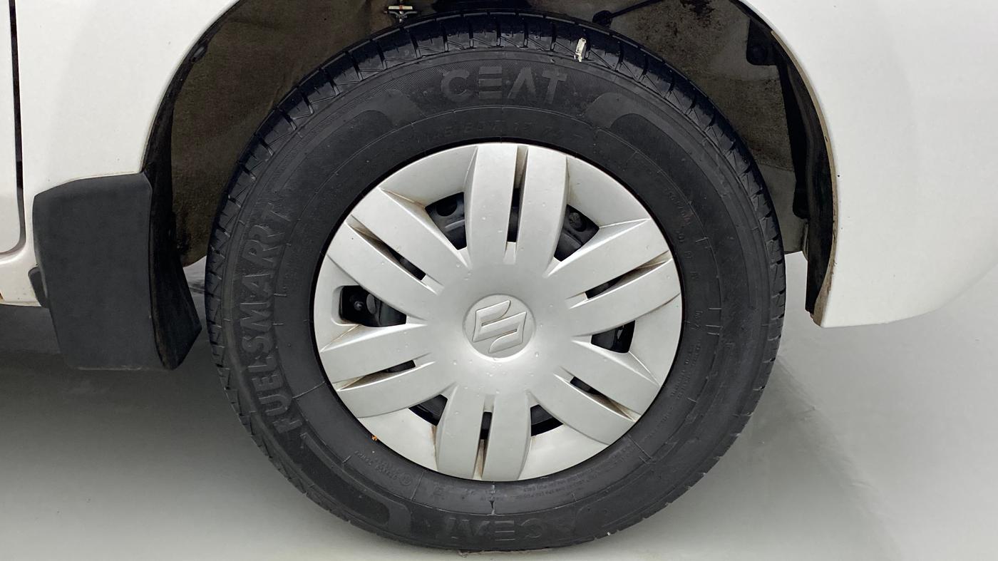 2022 Maruti Alto LXI OPT, Petrol, Manual, 4,064 km, Right Front Wheel