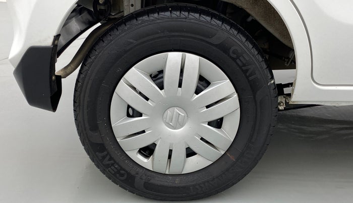 2022 Maruti Alto LXI OPT, Petrol, Manual, 4,064 km, Right Rear Wheel