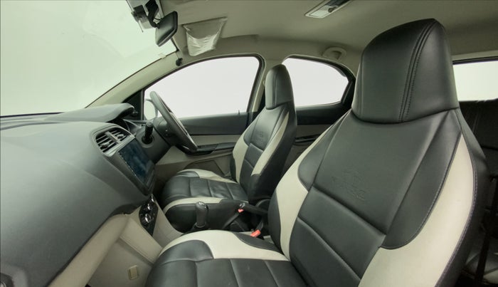 2018 Tata Tiago XM PETROL, Petrol, Manual, 57,439 km, Right Side Front Door Cabin