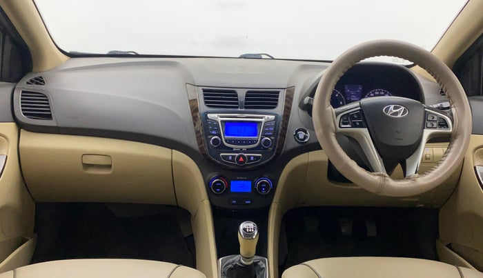 2011 Hyundai Verna FLUIDIC 1.6 CRDI EX, Diesel, Manual, 83,963 km, Dashboard