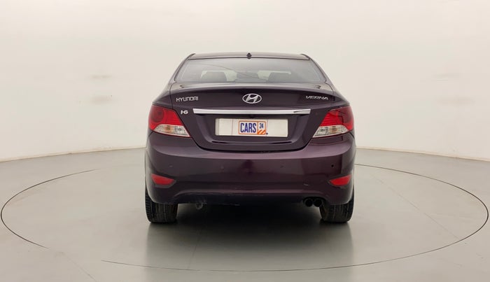 2011 Hyundai Verna FLUIDIC 1.6 CRDI EX, Diesel, Manual, 83,963 km, Back/Rear