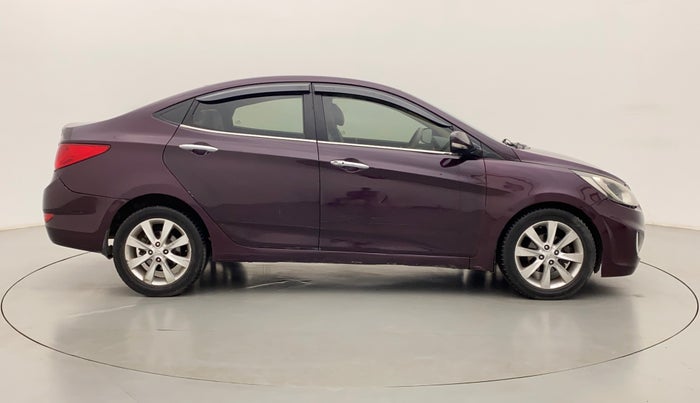 2011 Hyundai Verna FLUIDIC 1.6 CRDI EX, Diesel, Manual, 83,963 km, Right Side View