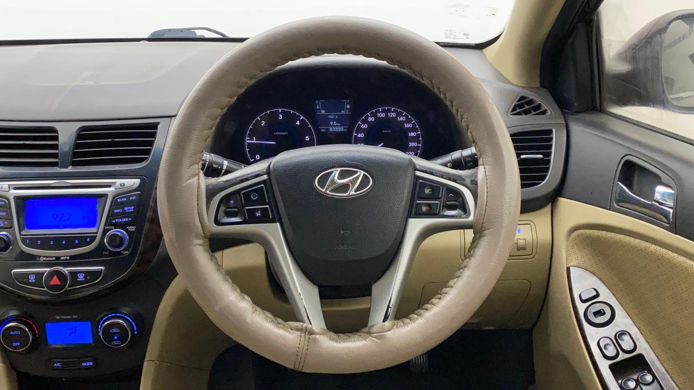 2011 Hyundai Verna FLUIDIC 1.6 CRDI EX, Diesel, Manual, 83,963 km, Steering Wheel Close Up