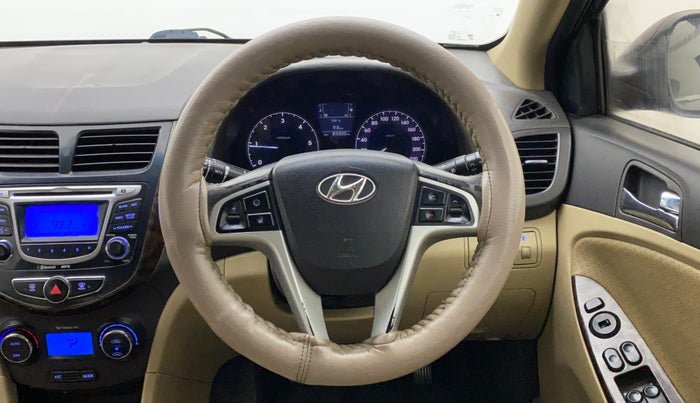 2011 Hyundai Verna FLUIDIC 1.6 CRDI EX, Diesel, Manual, 83,963 km, Steering Wheel Close Up