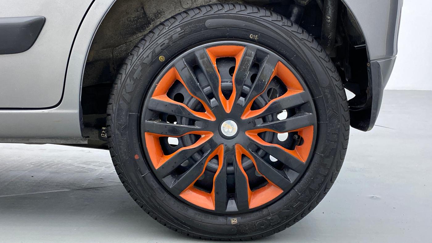 2015 Maruti Wagon R 1.0 VXI, Petrol, Manual, 26,359 km, Left Rear Wheel