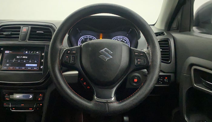 2016 Maruti Vitara Brezza ZDI PLUS, Diesel, Manual, 85,156 km, Steering Wheel Close Up