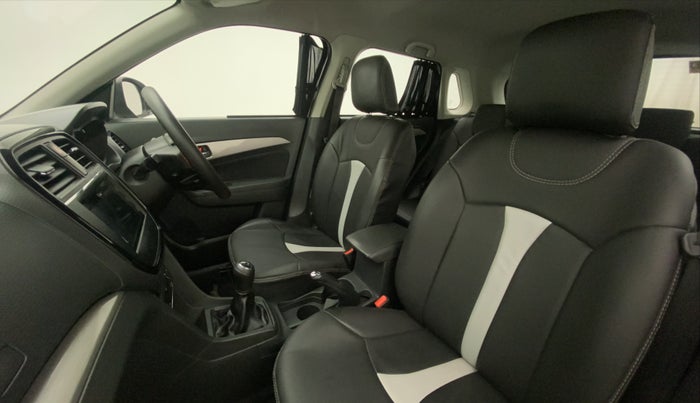 2016 Maruti Vitara Brezza ZDI PLUS, Diesel, Manual, 85,156 km, Right Side Front Door Cabin