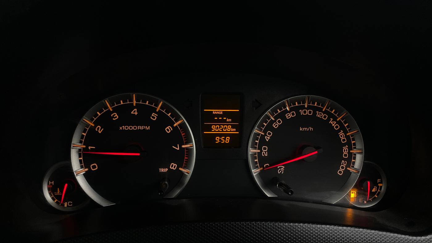 2017 Maruti Swift VXI O, Petrol, Manual, 90,205 km, Odometer Image