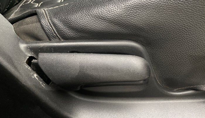 2017 Maruti Swift VXI O, Petrol, Manual, 90,205 km, Driver Side Adjustment Panel