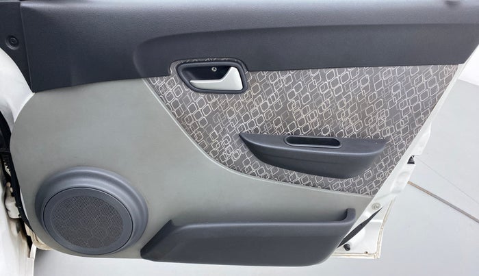 2017 Maruti Alto 800 LXI, Petrol, Manual, 36,775 km, Driver Side Door Panels Control