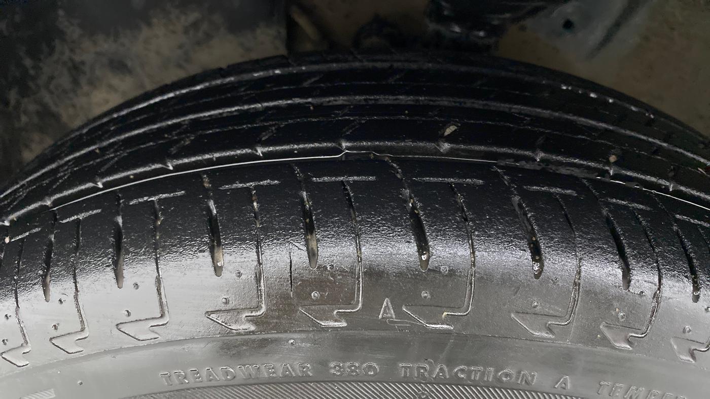 2021 Maruti IGNIS SIGMA 1.2, Petrol, Manual, 22,319 km, Left Front Tyre Tread