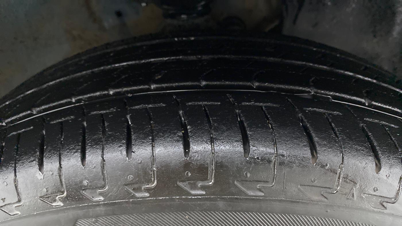 2021 Maruti IGNIS SIGMA 1.2, Petrol, Manual, 22,319 km, Right Front Tyre Tread