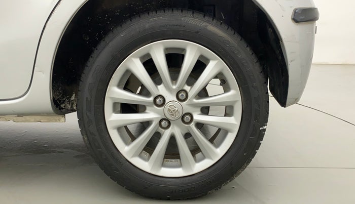 2011 Toyota Etios Liva V, Petrol, Manual, 46,096 km, Left Rear Wheel