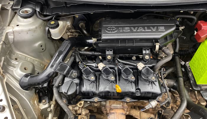 2015 Toyota Etios G, Petrol, Manual, 69,861 km, Engine View - Right