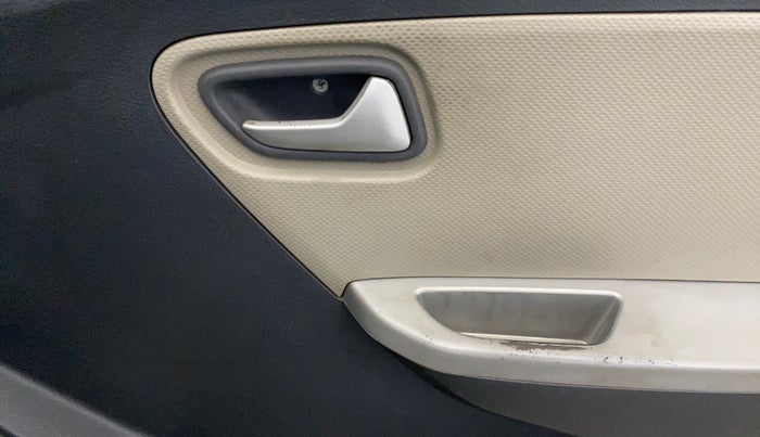 2015 Maruti Alto K10 VXI, Petrol, Manual, 84,364 km, Driver Side Door Panels Control