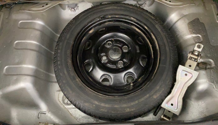 2015 Maruti Alto K10 VXI, Petrol, Manual, 84,364 km, Spare Tyre