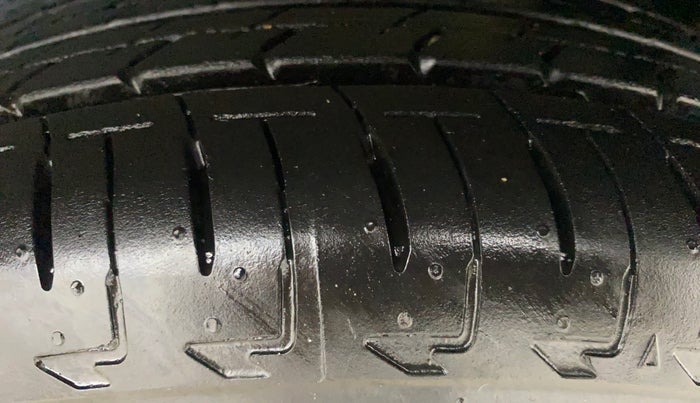 2022 Maruti IGNIS ALPHA 1.2 AMT, Petrol, Automatic, 2,861 km, Left Rear Tyre Tread