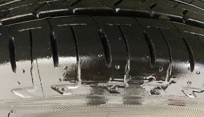 2022 Maruti IGNIS ALPHA 1.2 AMT, Petrol, Automatic, 2,861 km, Right Rear Tyre Tread