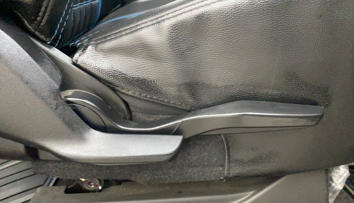 2022 Maruti IGNIS ALPHA 1.2 AMT, Petrol, Automatic, 2,861 km, Driver Side Adjustment Panel