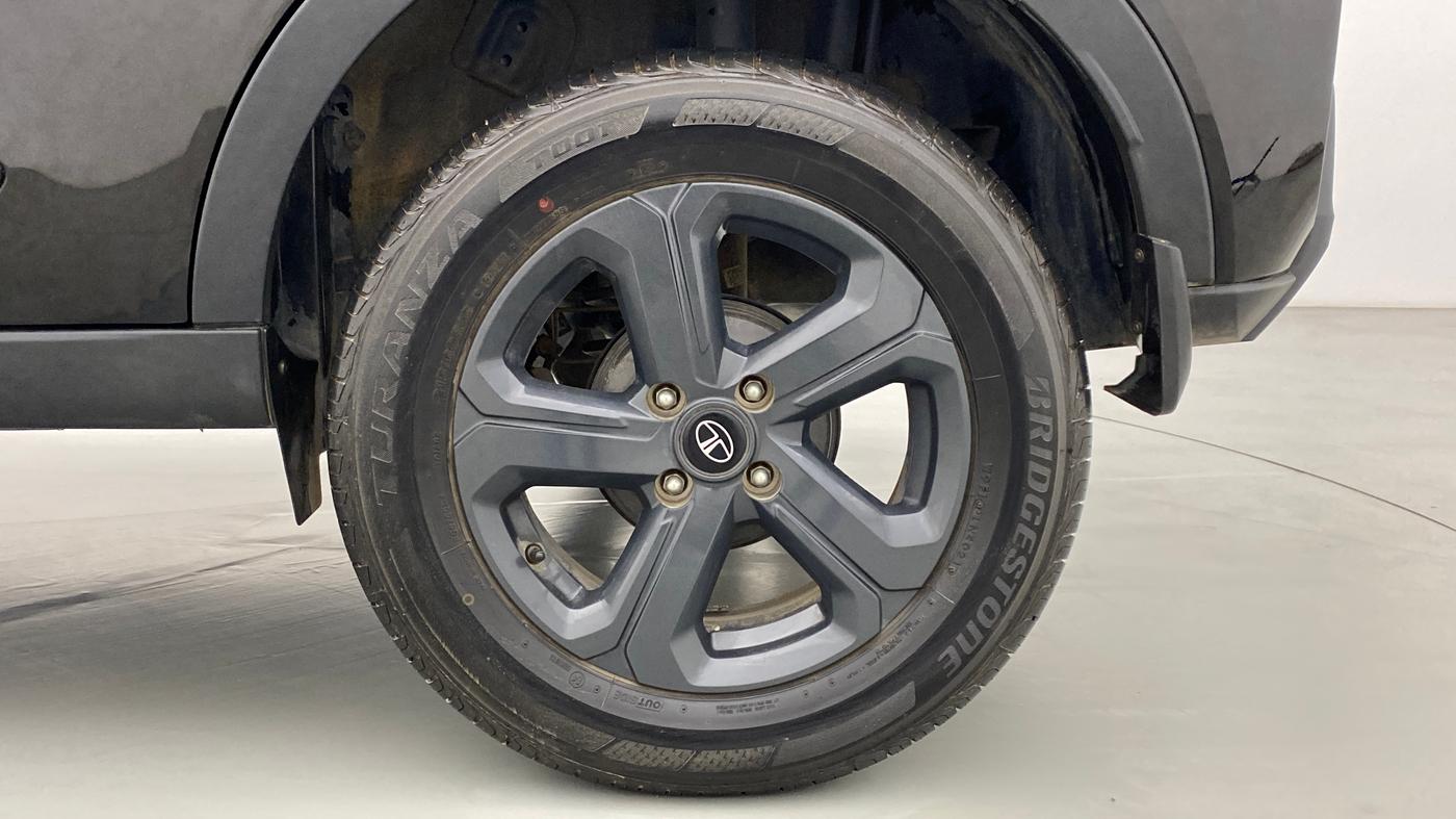 2021 Tata NEXON XZA+ DARK EDITION 1.2 RTN, Petrol, Automatic, 5,420 km, Left Rear Wheel