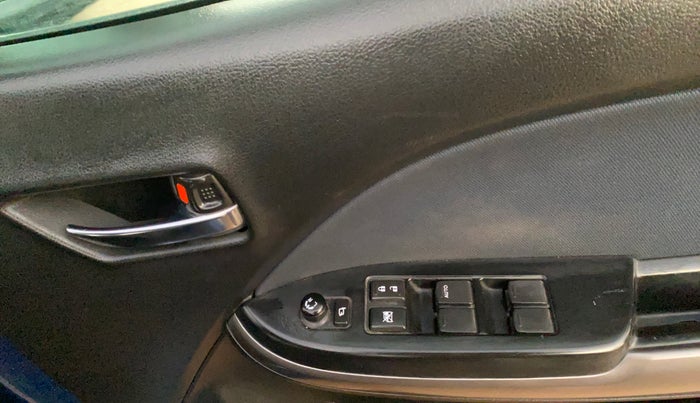 2021 Maruti Baleno ALPHA PETROL 1.2, Petrol, Manual, 41,236 km, Driver Side Door Panels Control