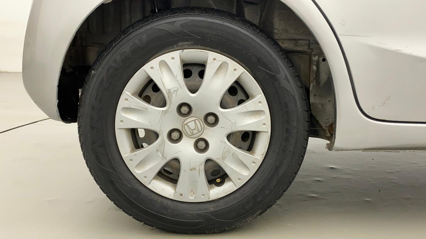 2015 Honda Brio S MT, Petrol, Manual, 86,823 km, Right Rear Wheel
