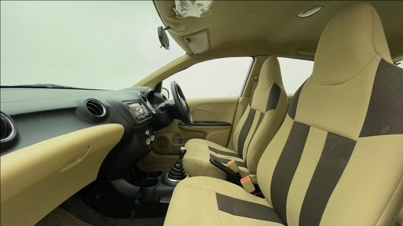 2015 Honda Brio S MT, Petrol, Manual, 86,823 km, Right Side Front Door Cabin