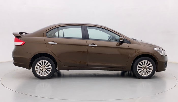 2016 Maruti Ciaz ZDI SHVS, Diesel, Manual, 48,096 km, Right Side View