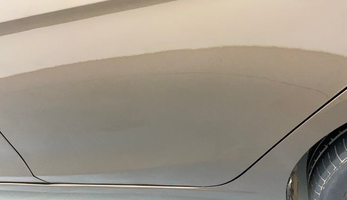 2016 Maruti Ciaz ZDI SHVS, Diesel, Manual, 48,096 km, Rear left door - Slightly dented