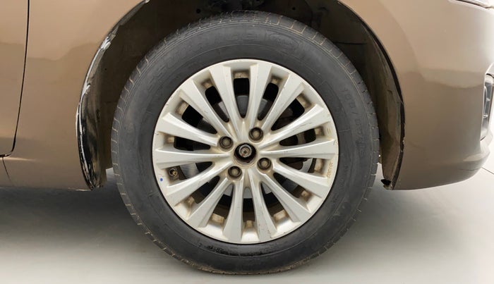 2016 Maruti Ciaz ZDI SHVS, Diesel, Manual, 48,096 km, Right Front Wheel