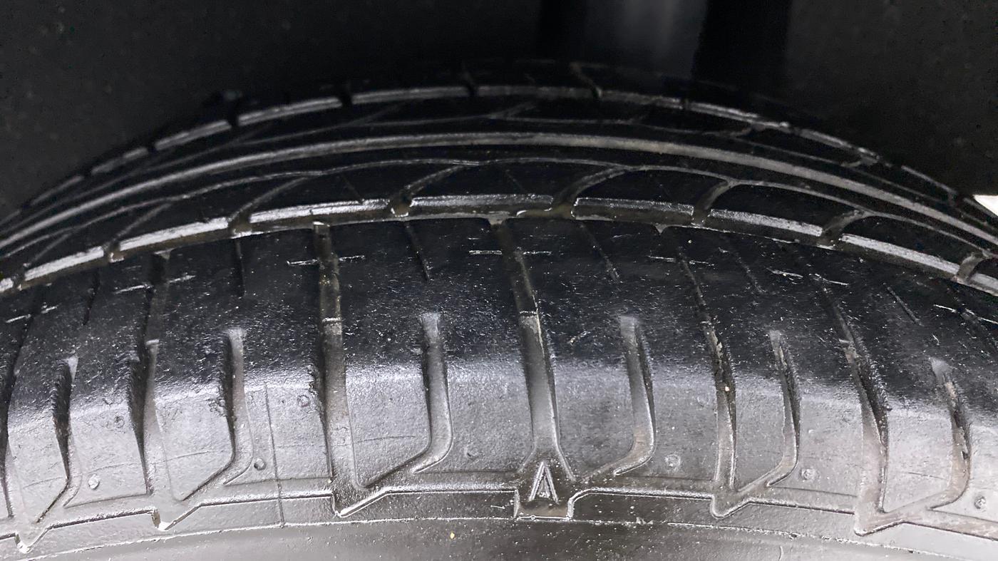2019 Maruti Baleno ZETA PETROL 1.2, Petrol, Manual, 9,469 km, Left Rear Tyre Tread
