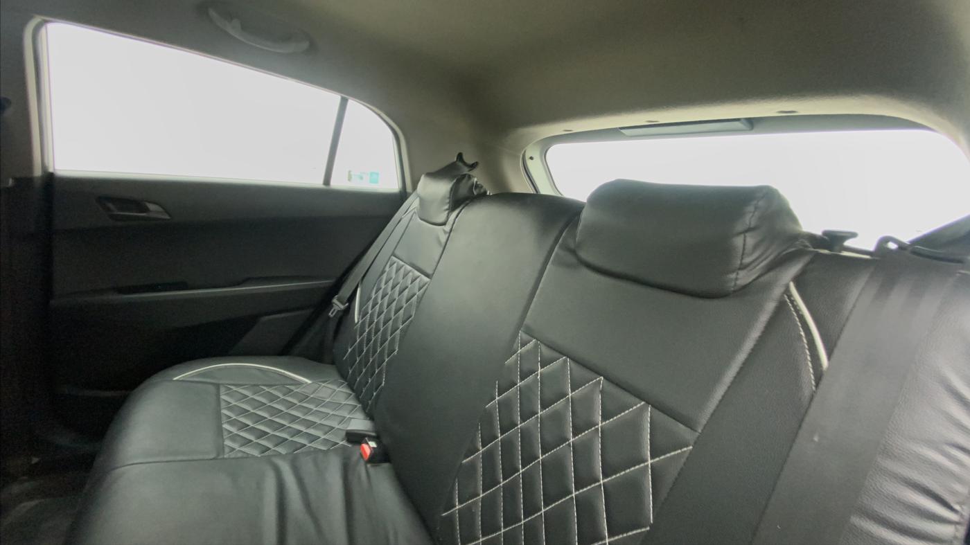 2018 Hyundai Creta E PLUS 1.6 PETROL, Petrol, Manual, 58,196 km, Right Side Rear Door Cabin