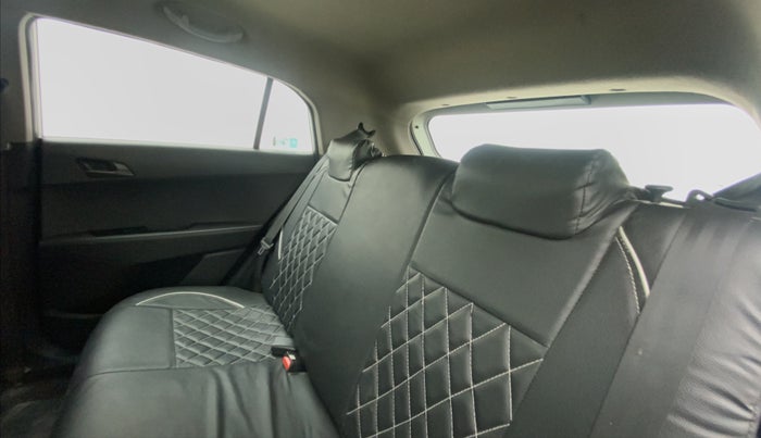 2018 Hyundai Creta E PLUS 1.6 PETROL, Petrol, Manual, 58,196 km, Right Side Rear Door Cabin