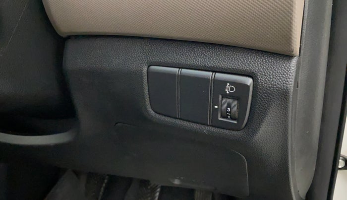 2018 Hyundai Creta E PLUS 1.6 PETROL, Petrol, Manual, 58,196 km, Dashboard - Headlight height adjustment not working