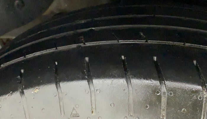 2018 Hyundai Creta E PLUS 1.6 PETROL, Petrol, Manual, 58,196 km, Right Rear Tyre Tread