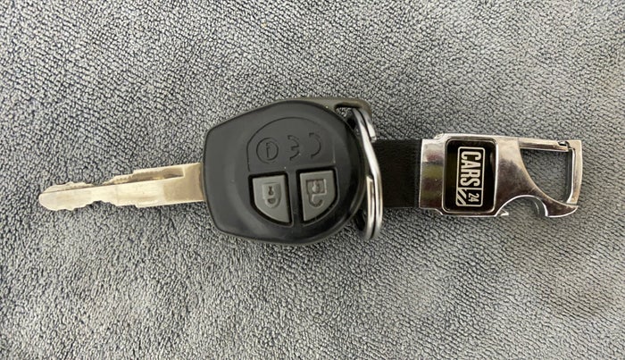 2019 Maruti Dzire VXI, Petrol, Manual, 31,908 km, Key Close Up