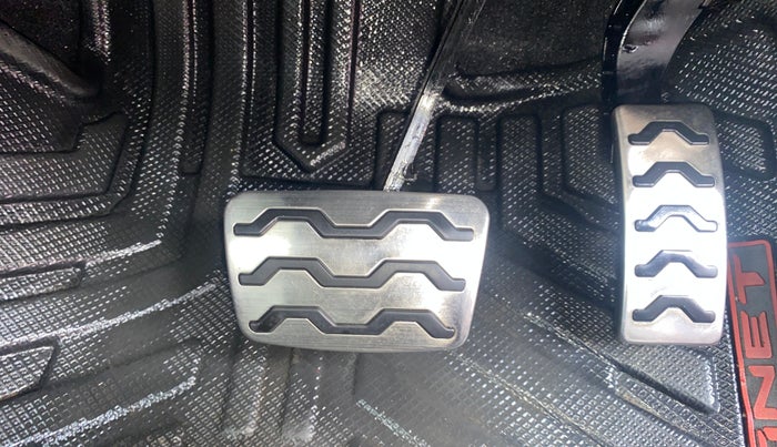 2020 KIA SONET GTX PLUS 1.5 AT, Diesel, Automatic, 34,429 km, Pedals