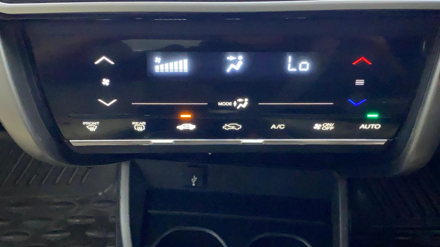 2018 Honda City 1.5L I-VTEC V MT, CNG, Manual, 1,11,569 km, Automatic Climate Control