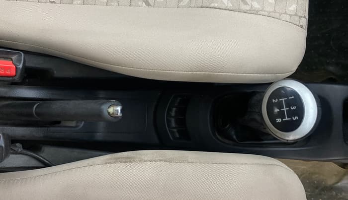 2017 Maruti Wagon R 1.0 VXI, Petrol, Manual, 77,671 km, Gear Lever